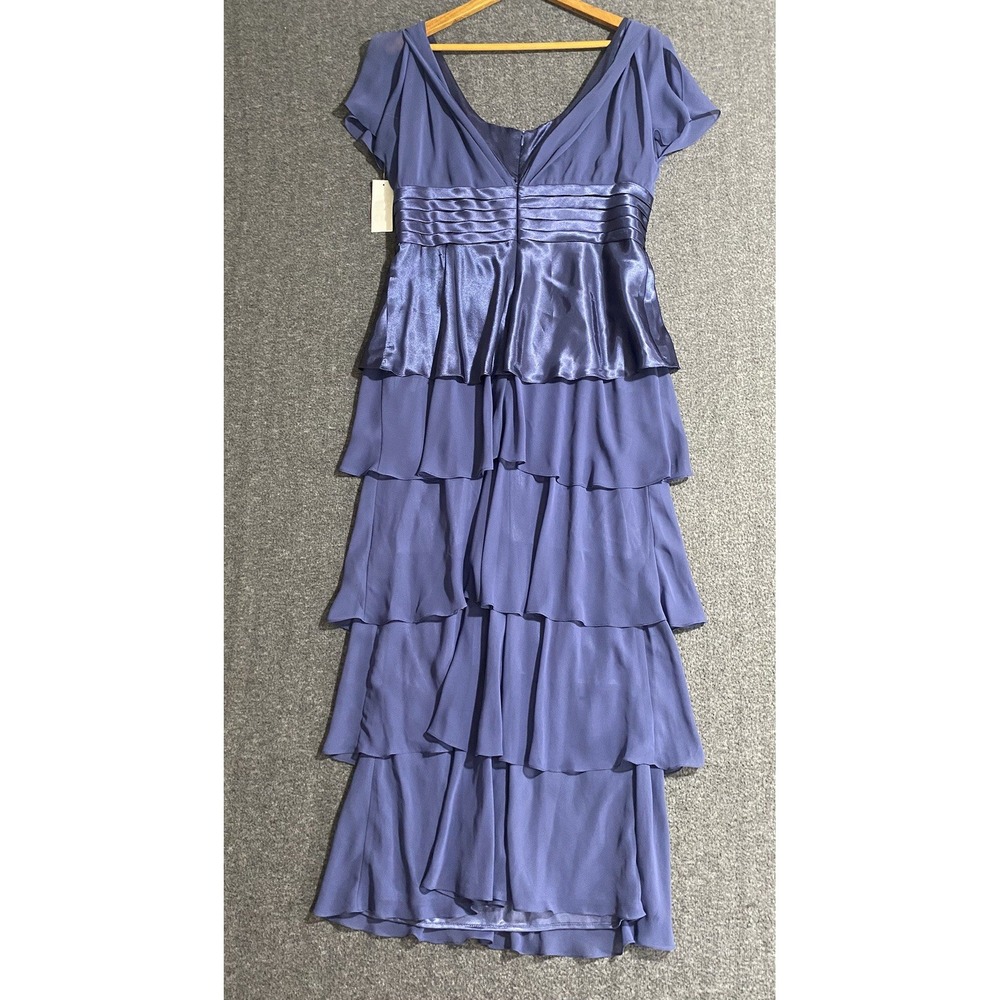 D'Albert Evening Gown Blue Feminine, Flowing & Beautiful Size 10